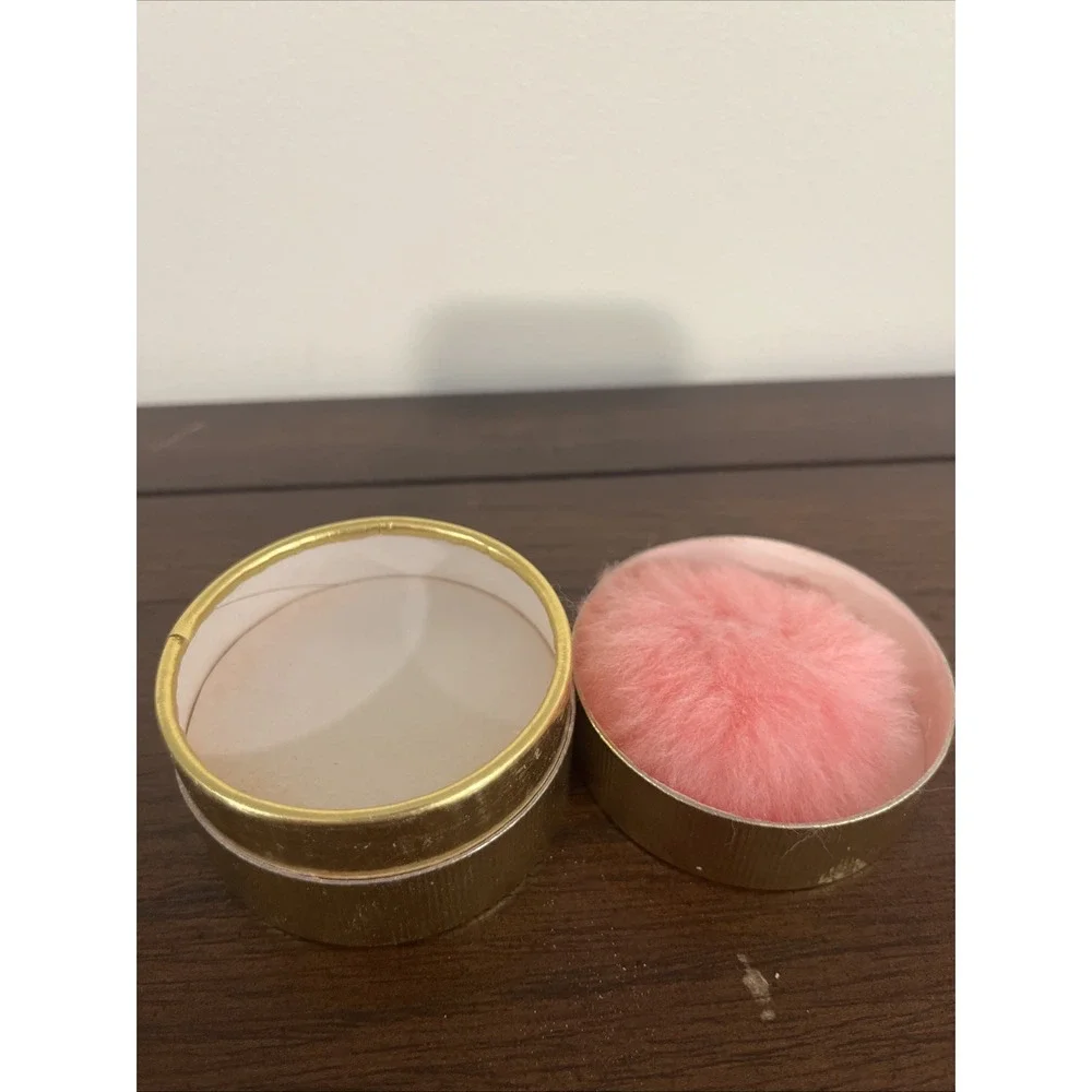 Vintage Estee Lauder Re-Nutriv Face Powder Sheer Shell 1/2 oz Sealed‎ HTF